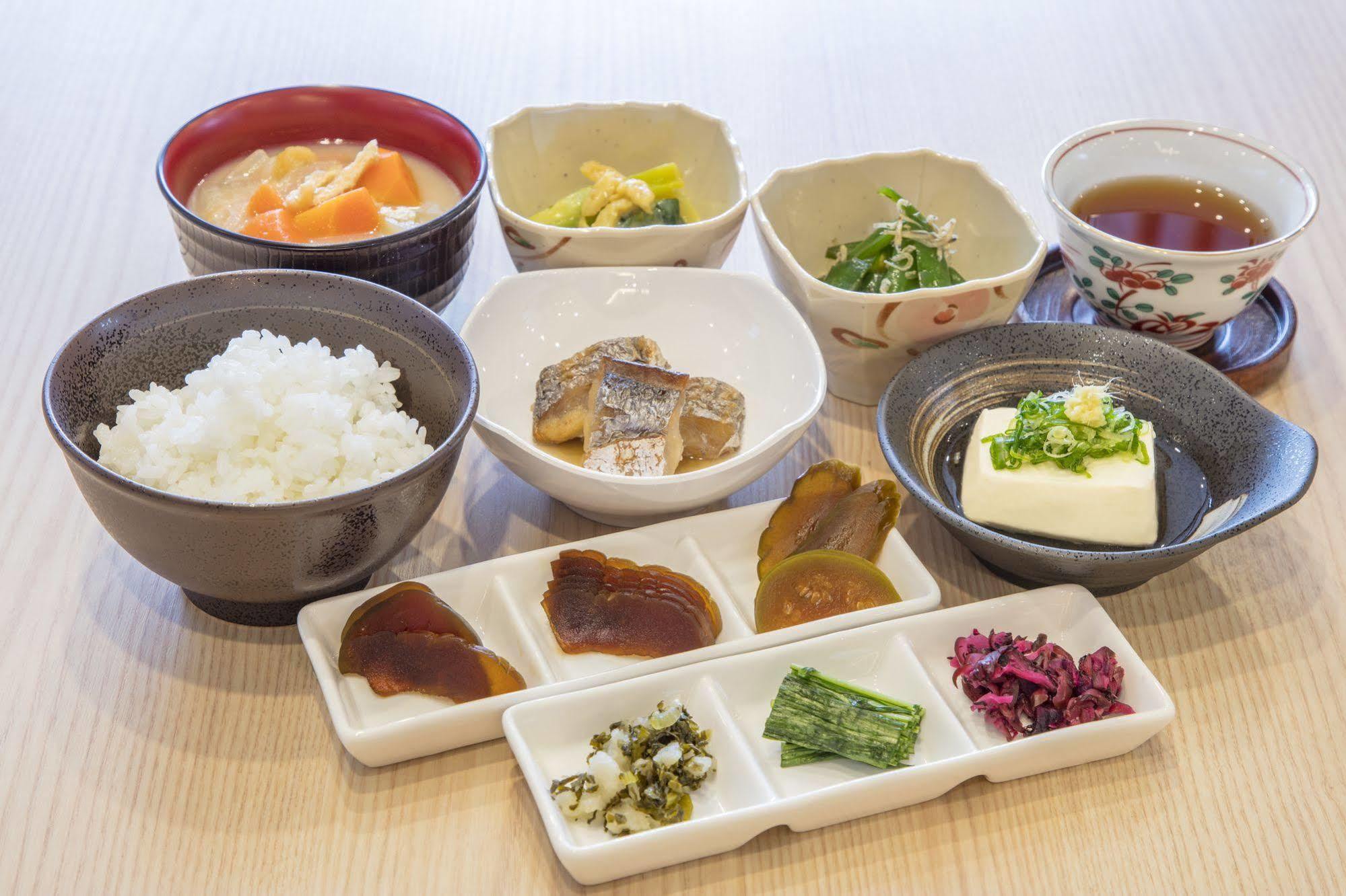 Sotetsu Fresa Kyoto-hachijoguchi Kyōto